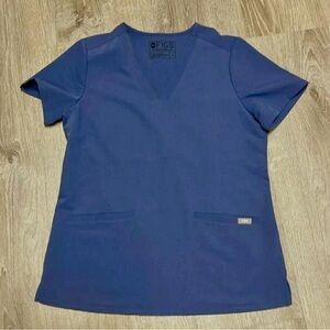 New FIGS- big sky casma- 3 pocket, small size